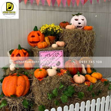Cho thuê cảnh trang trí Halloween bí ngô 
